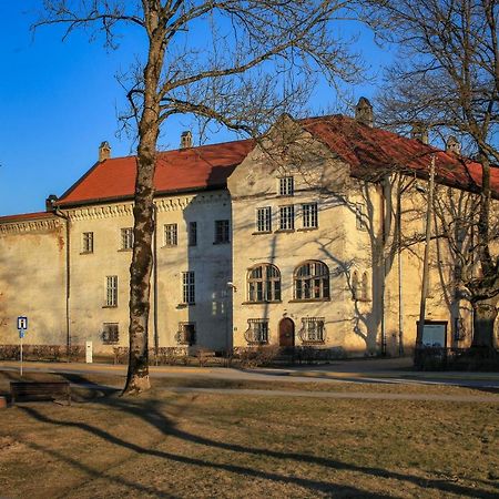 Dundagas Pils Vandrarhem Exteriör bild